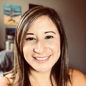 Meet your Posher, Karina